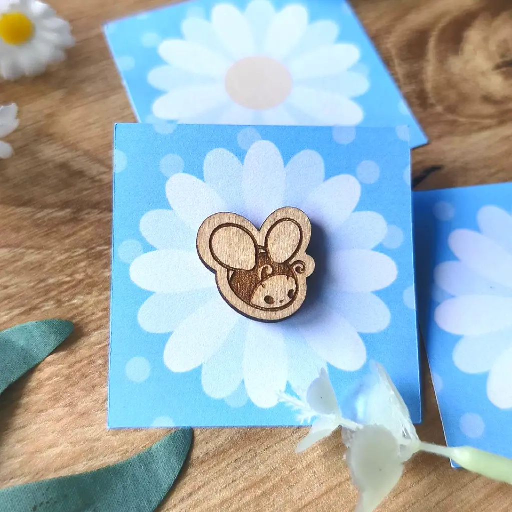 PIN-LASER-CUT-WOODEN-BEE-PIN (2).webp